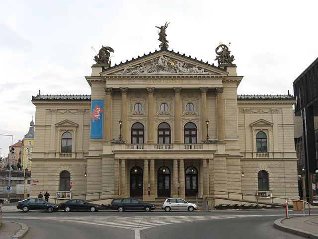 statni_opera_praha_budova